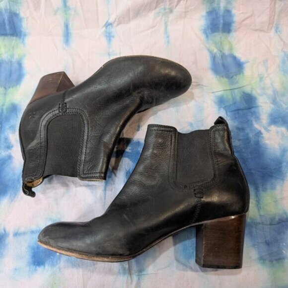 Frye Stella Short Chelsea Black Leather Ankle Boots Block Heel Women’s Size 9M - Picture 6 of 9